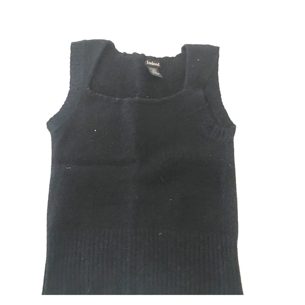 Cashmere vest